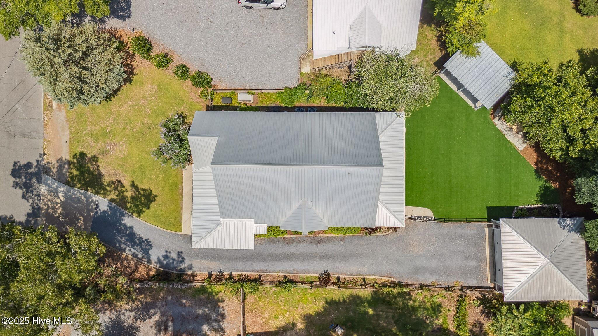 359 N Leak Street