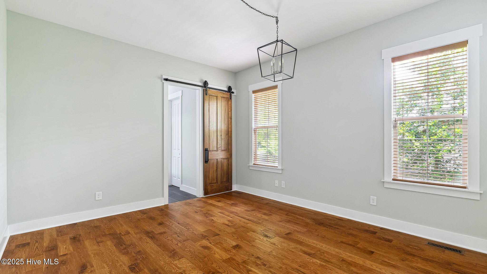 359 N Leak Street