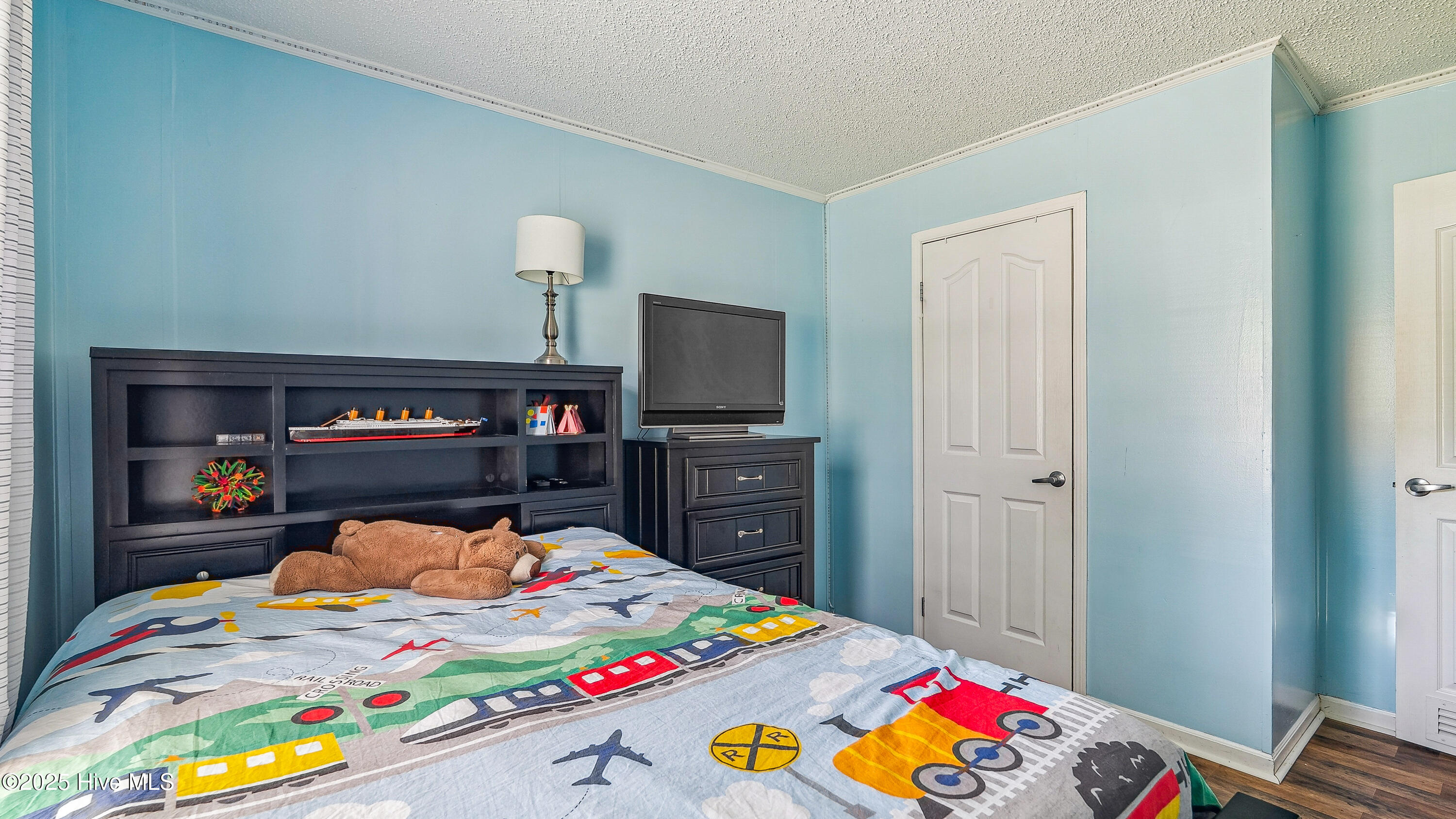 1444 Ring Road