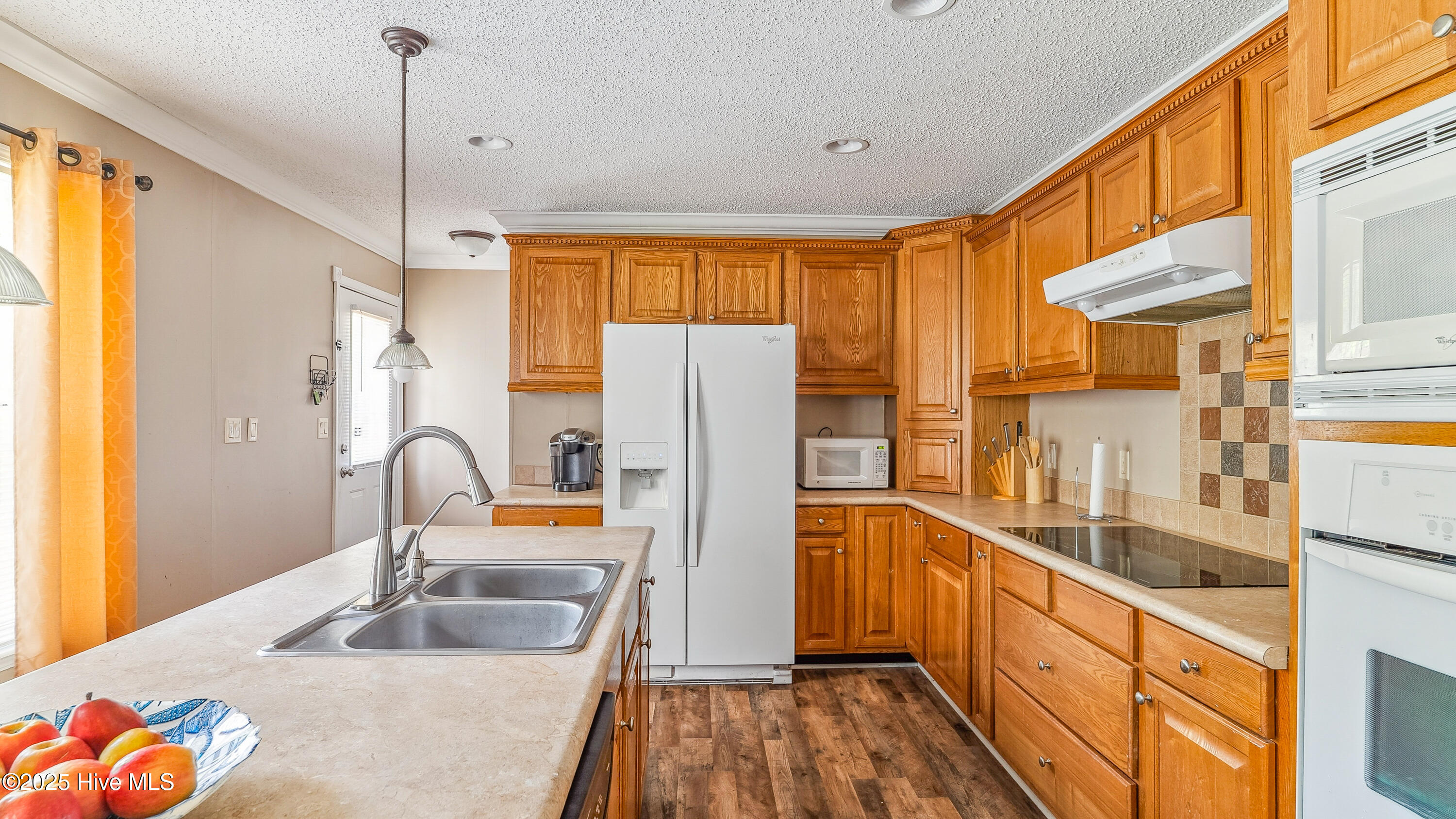 1444 Ring Road