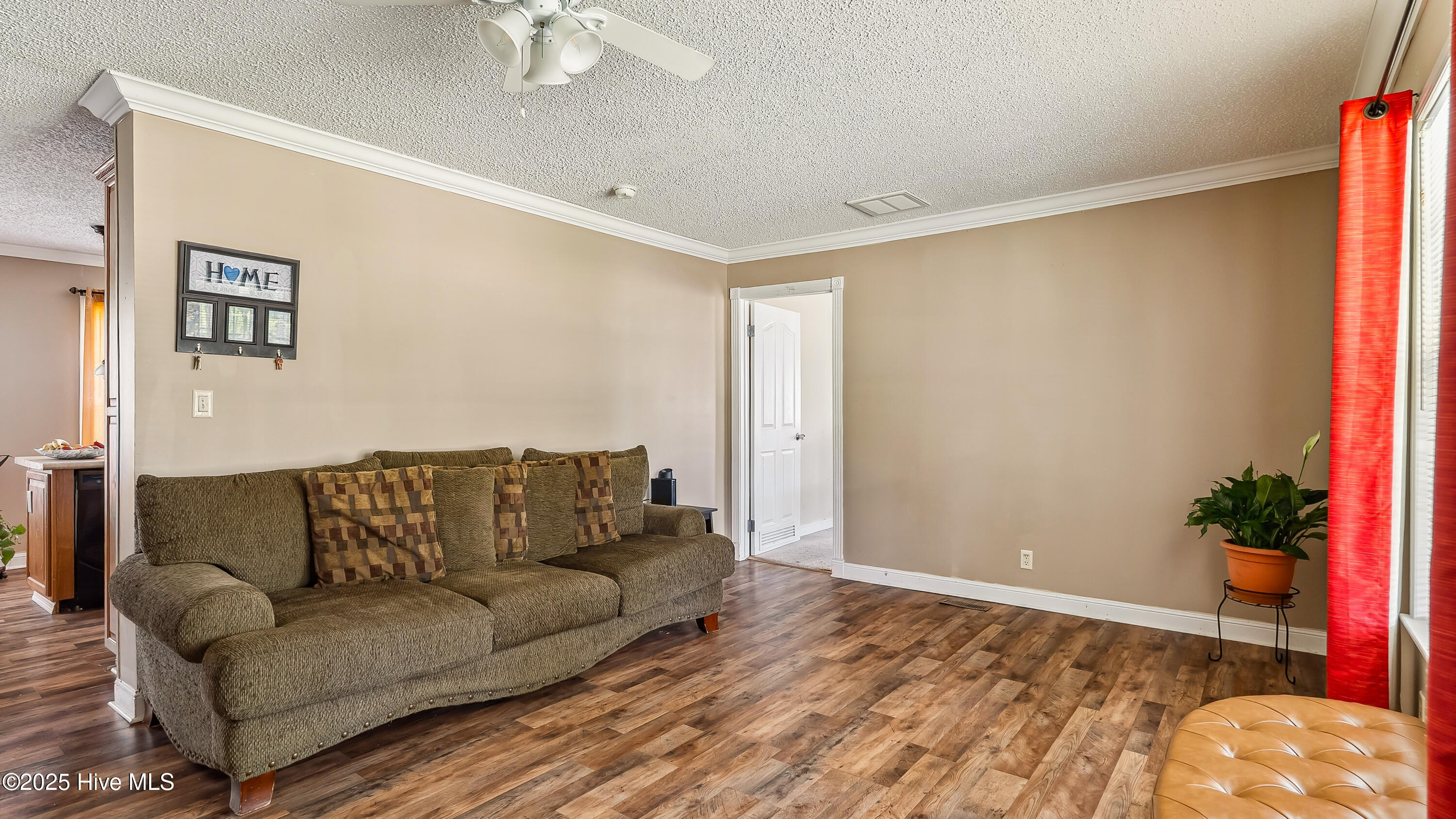 1444 Ring Road