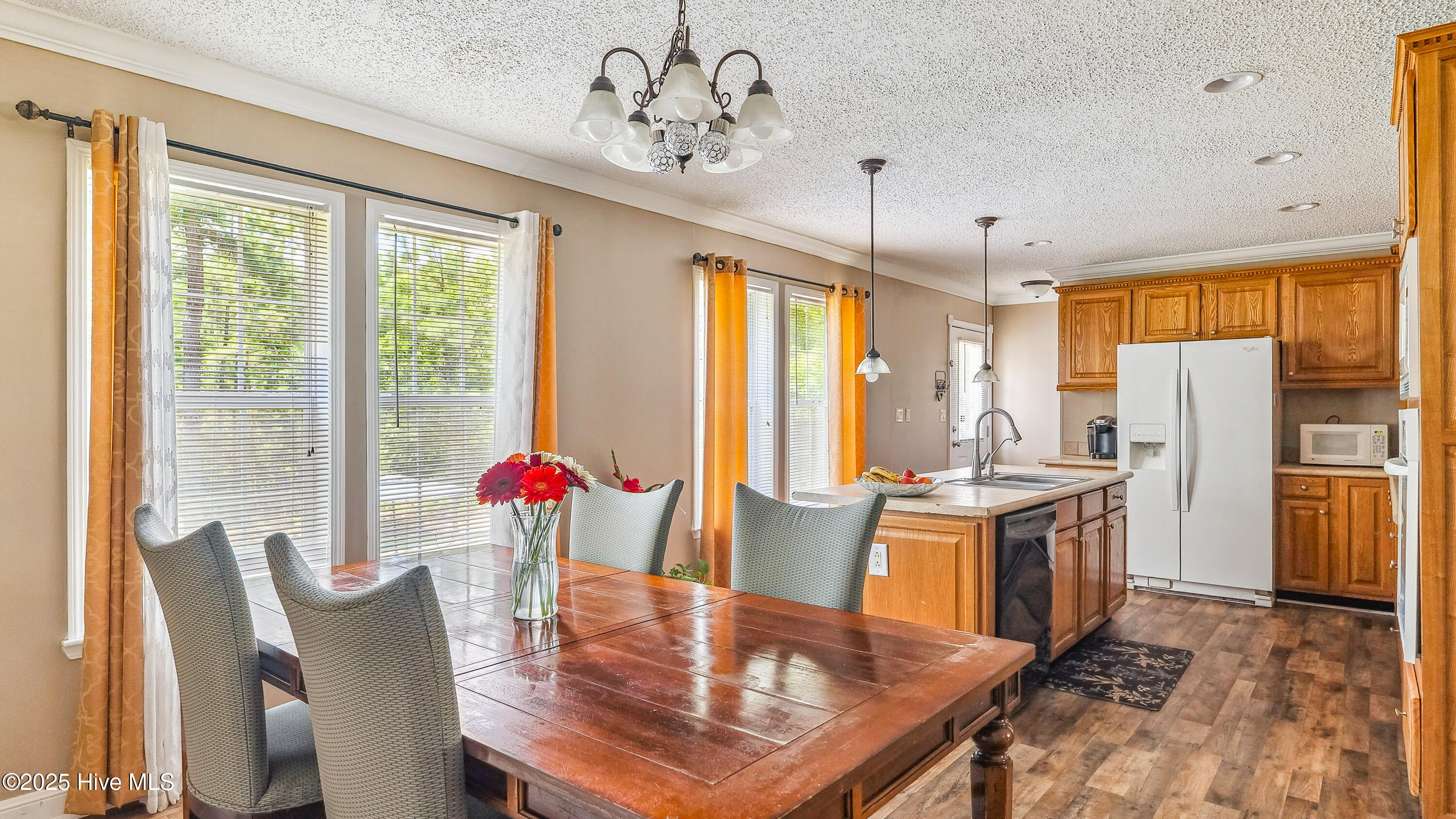 1444 Ring Road