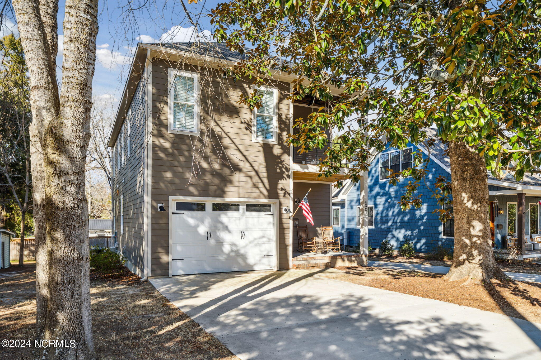 432 N Bennett Street