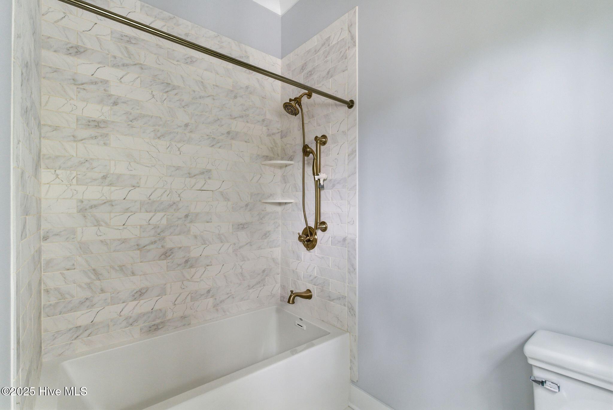 555 NE Broad Street, Southern Pines