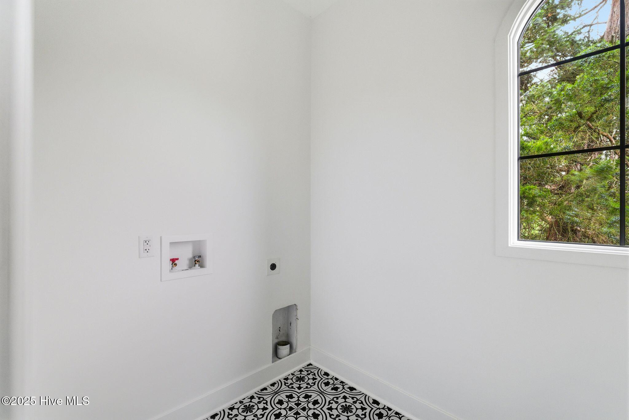 555 NE Broad Street, Southern Pines