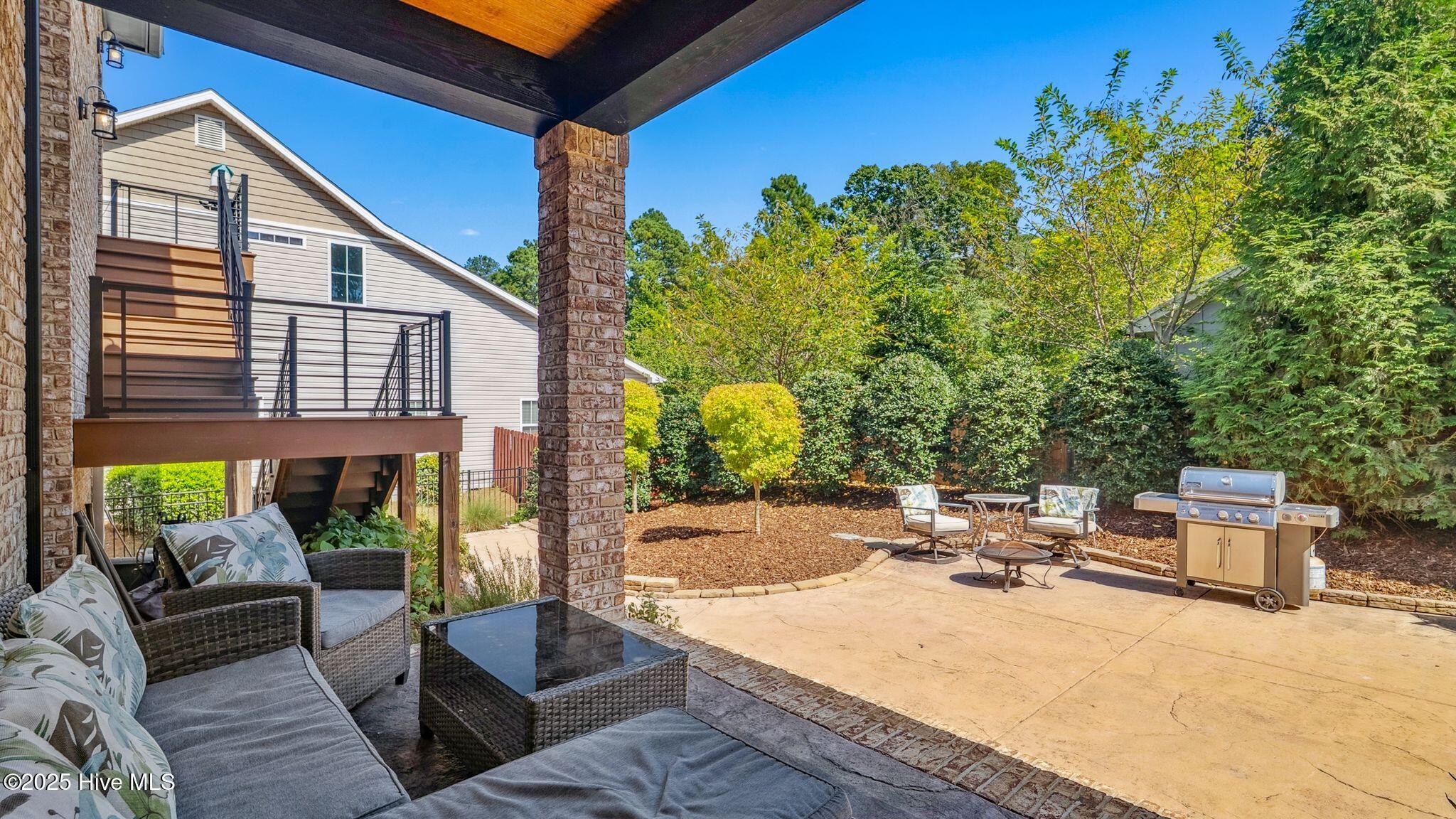 555 NE Broad Street, Southern Pines