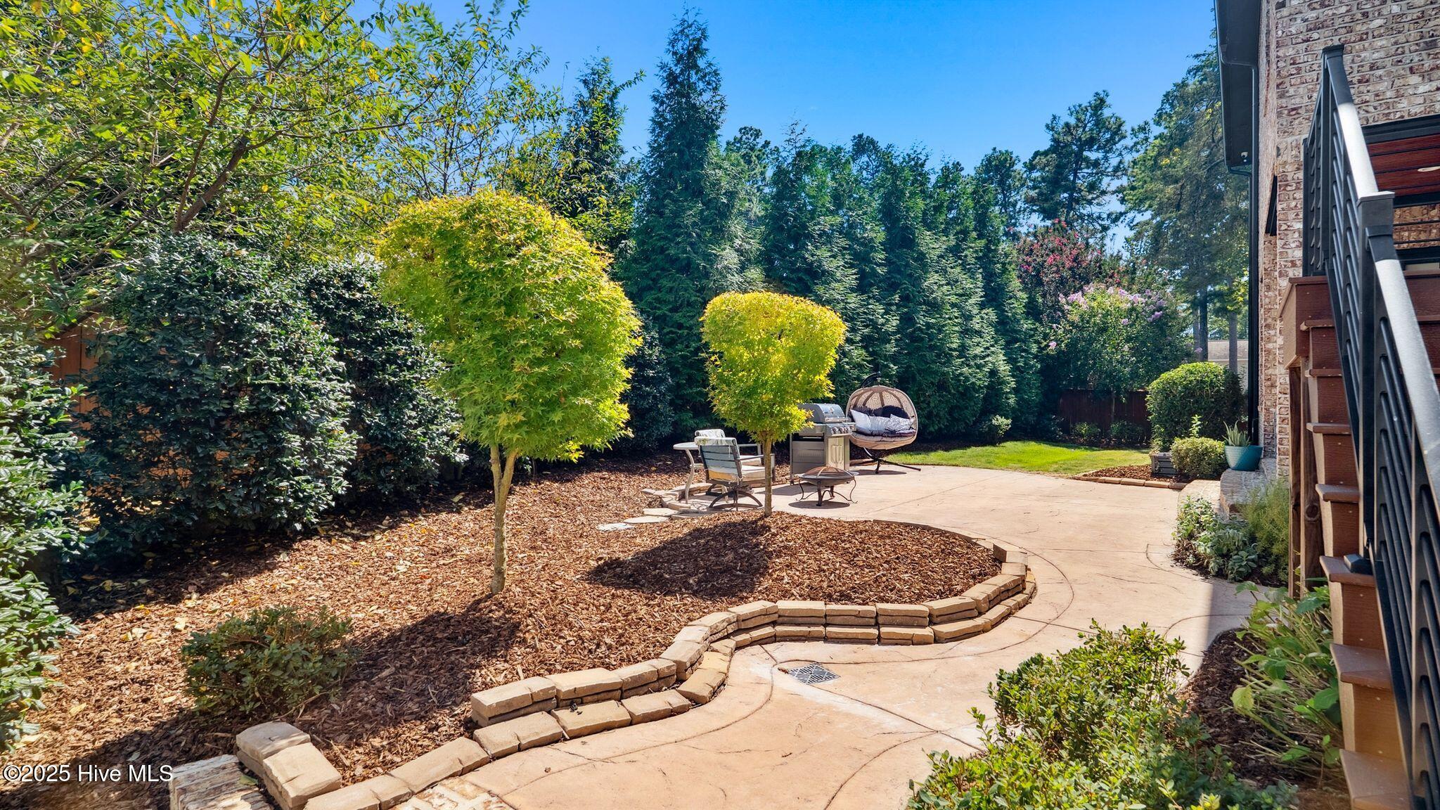 555 NE Broad Street, Southern Pines