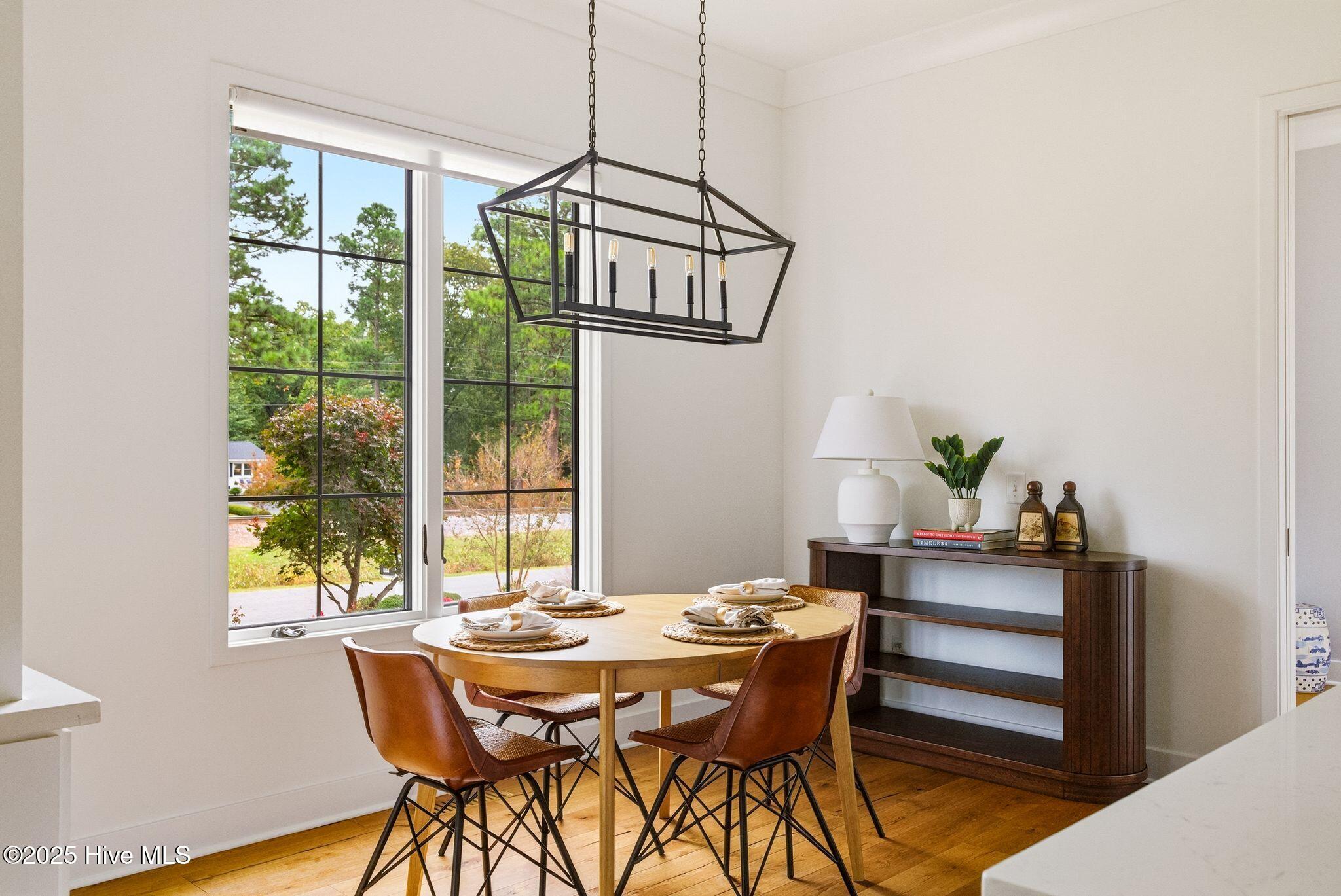 555 NE Broad Street, Southern Pines