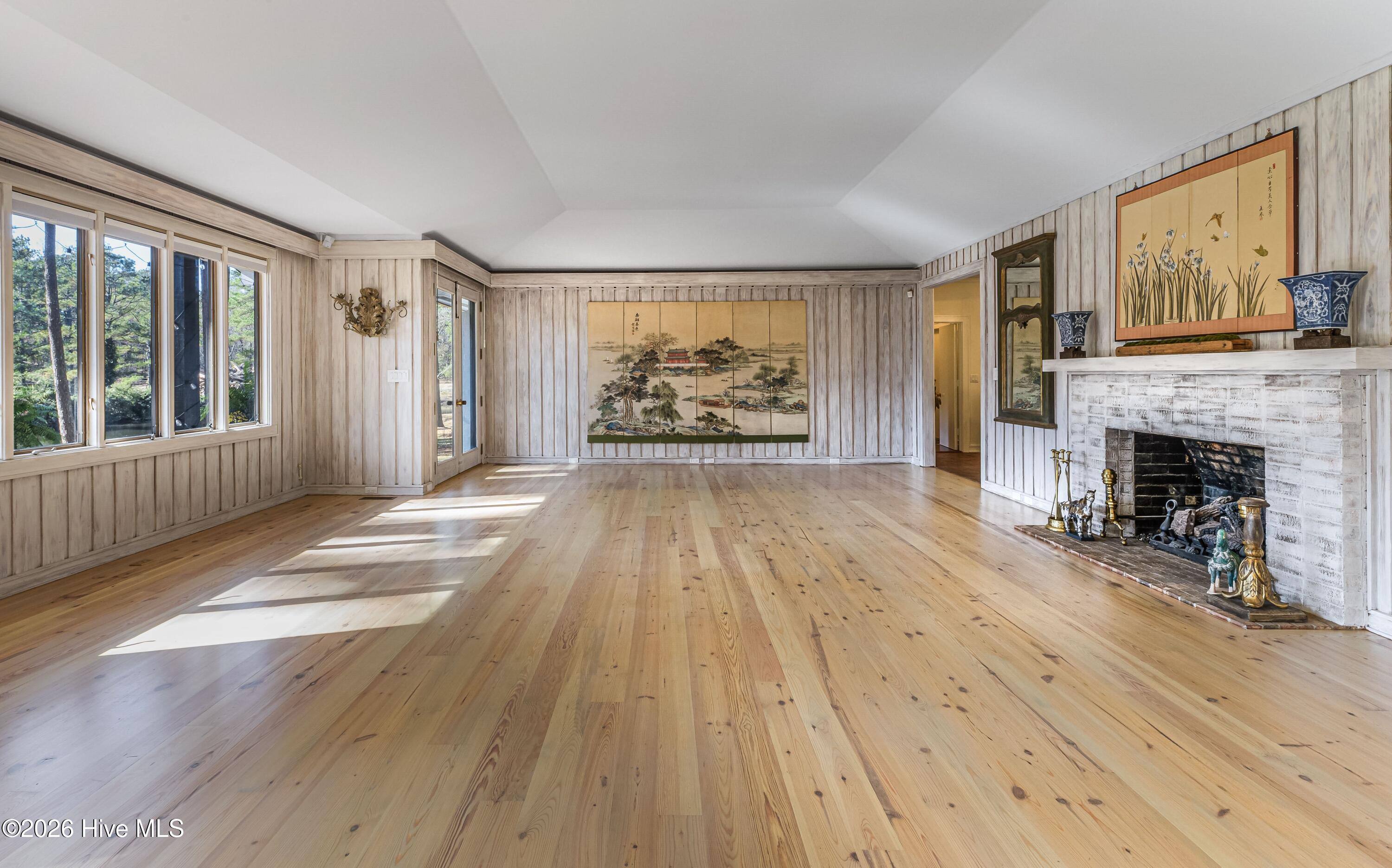 177 Cross Country Lane