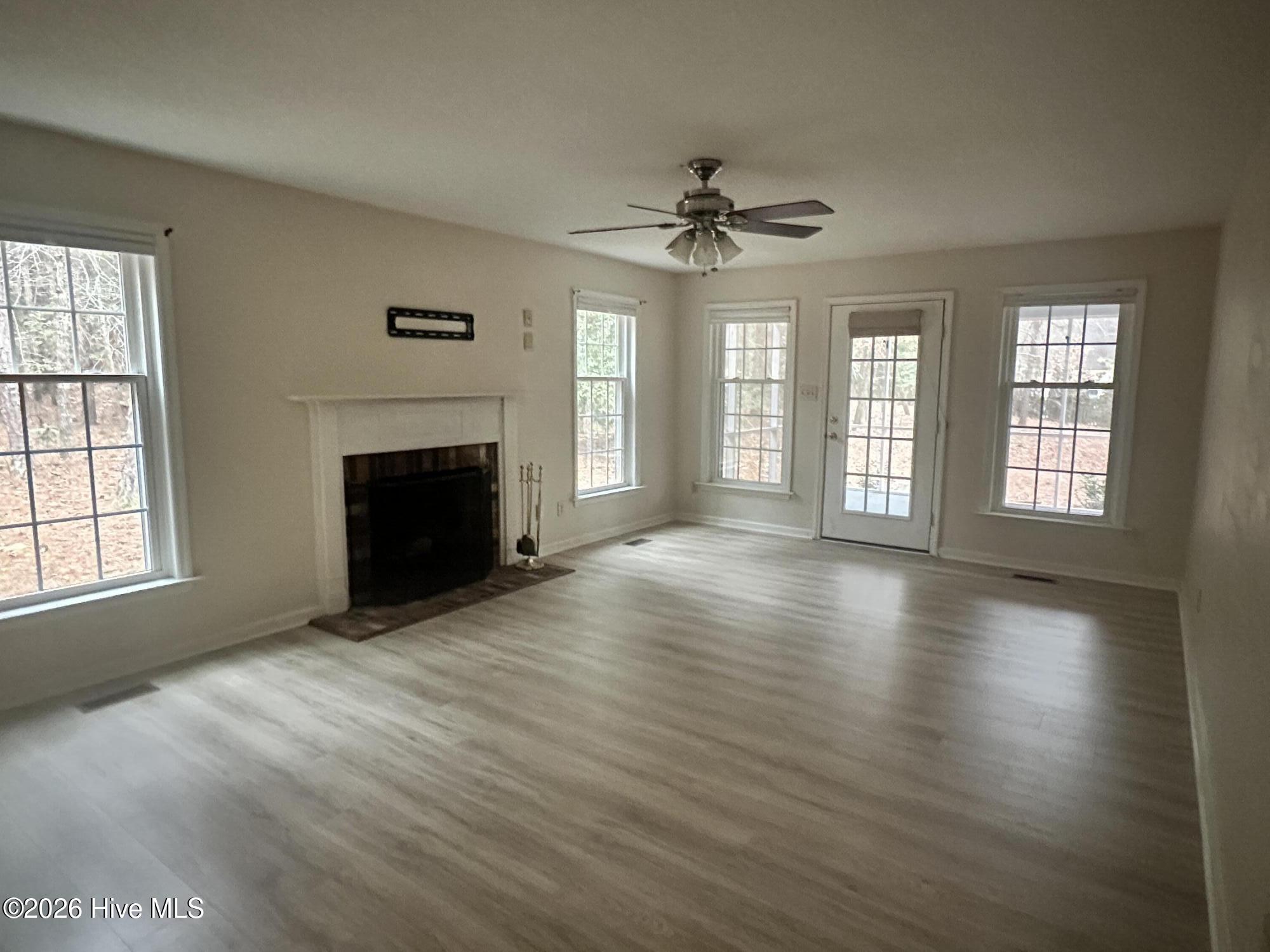 1624 E Indiana Avenue Apt 10