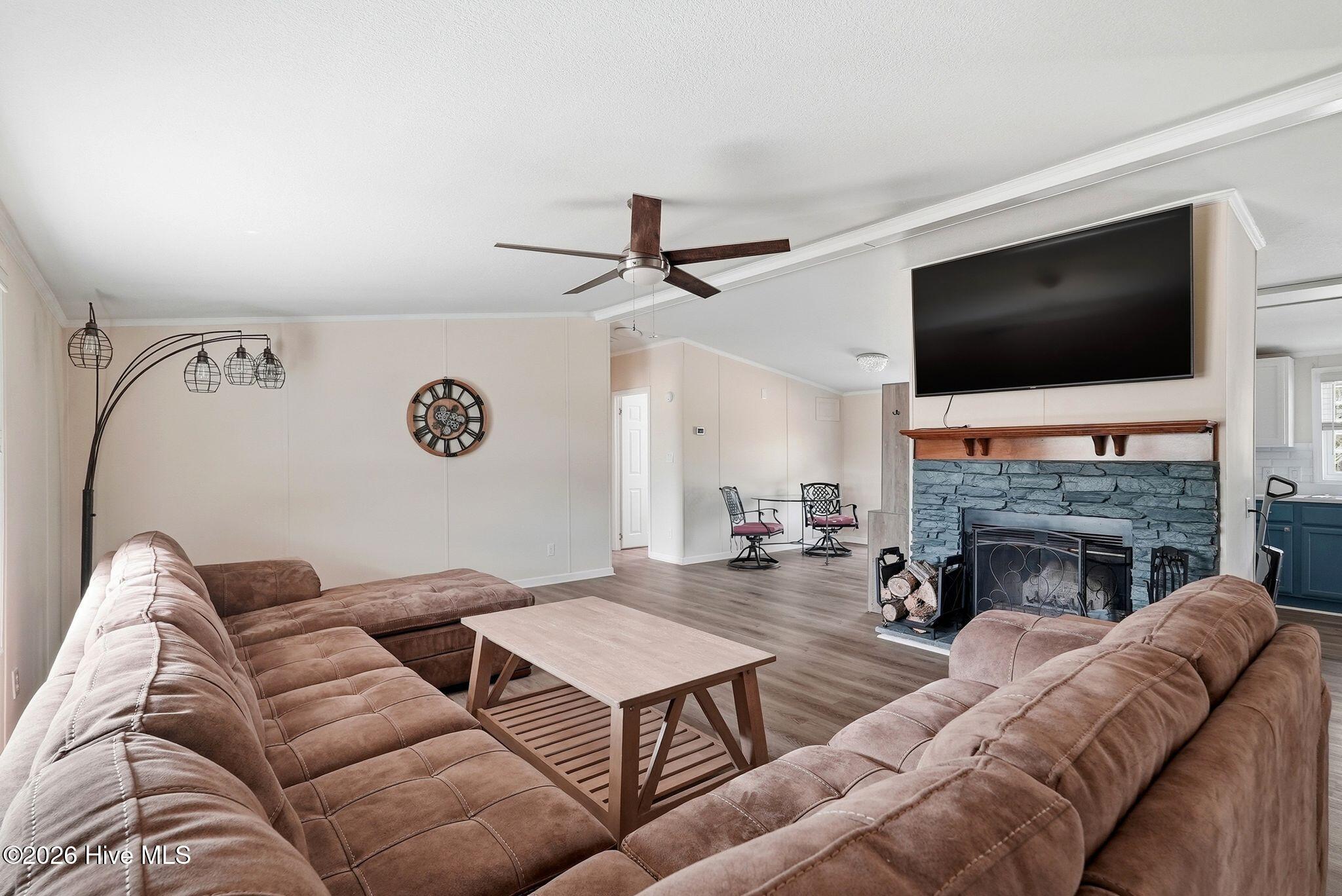 4759 Lobelia Road