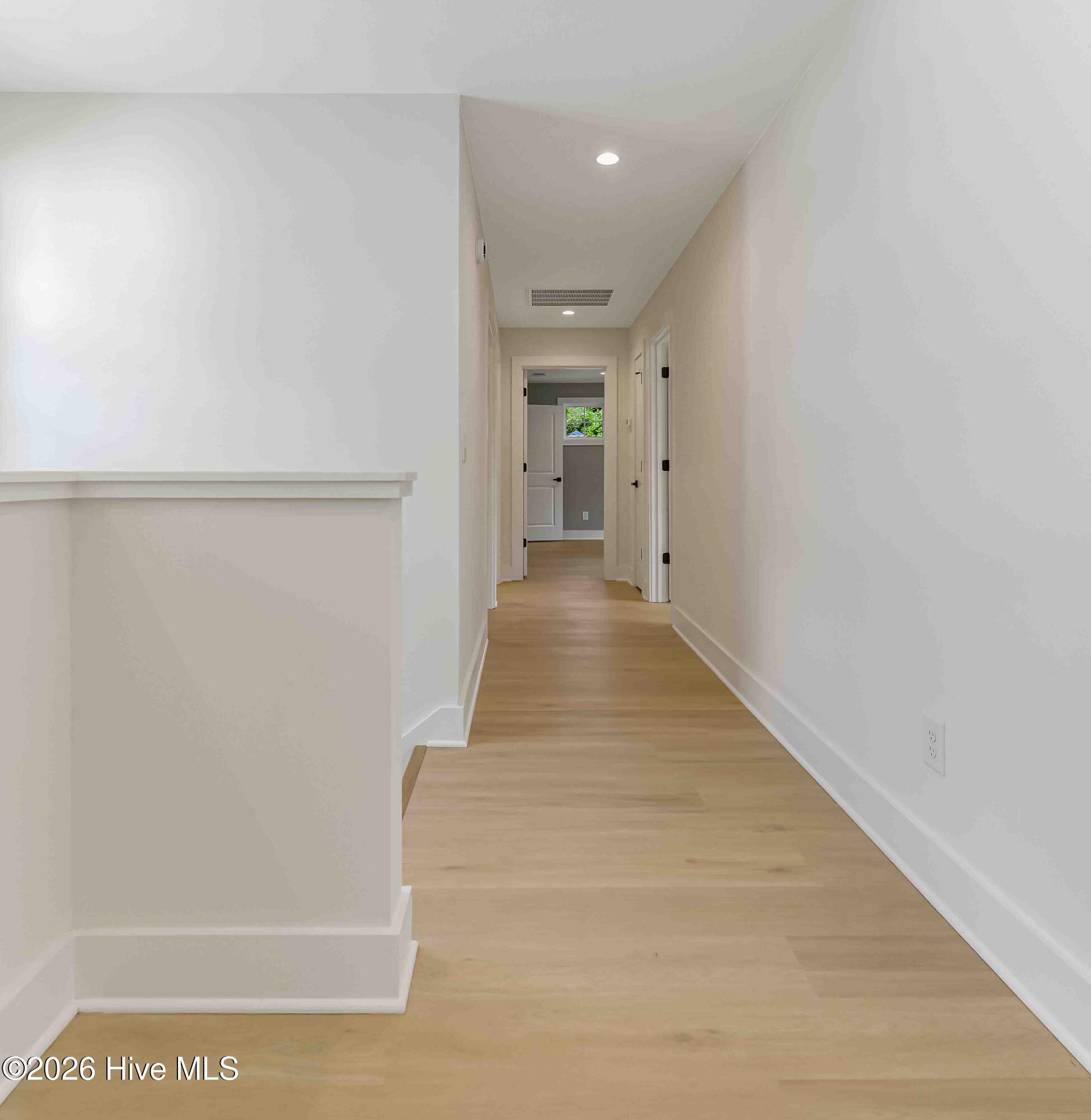 455 W New Hampshire Avenue
