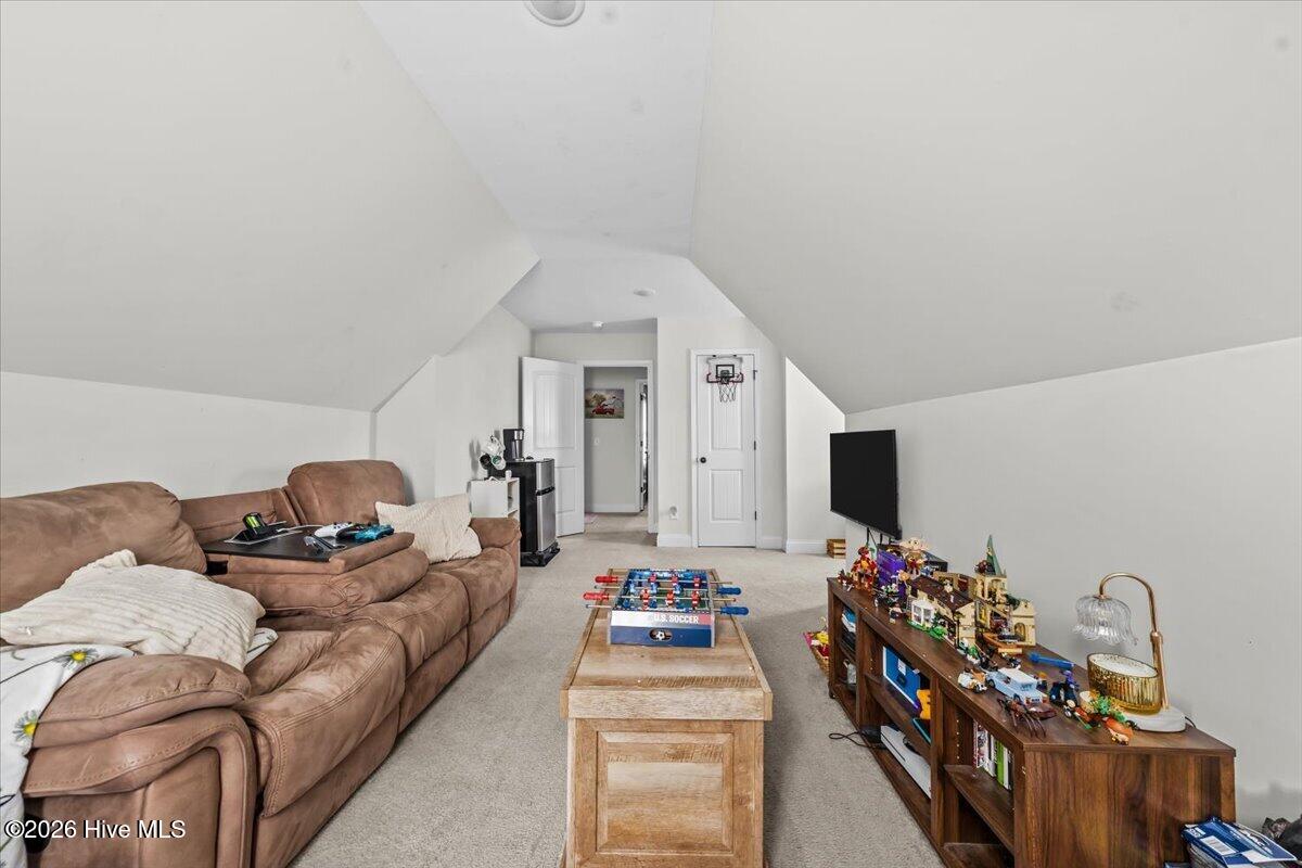 200 Majestic Court