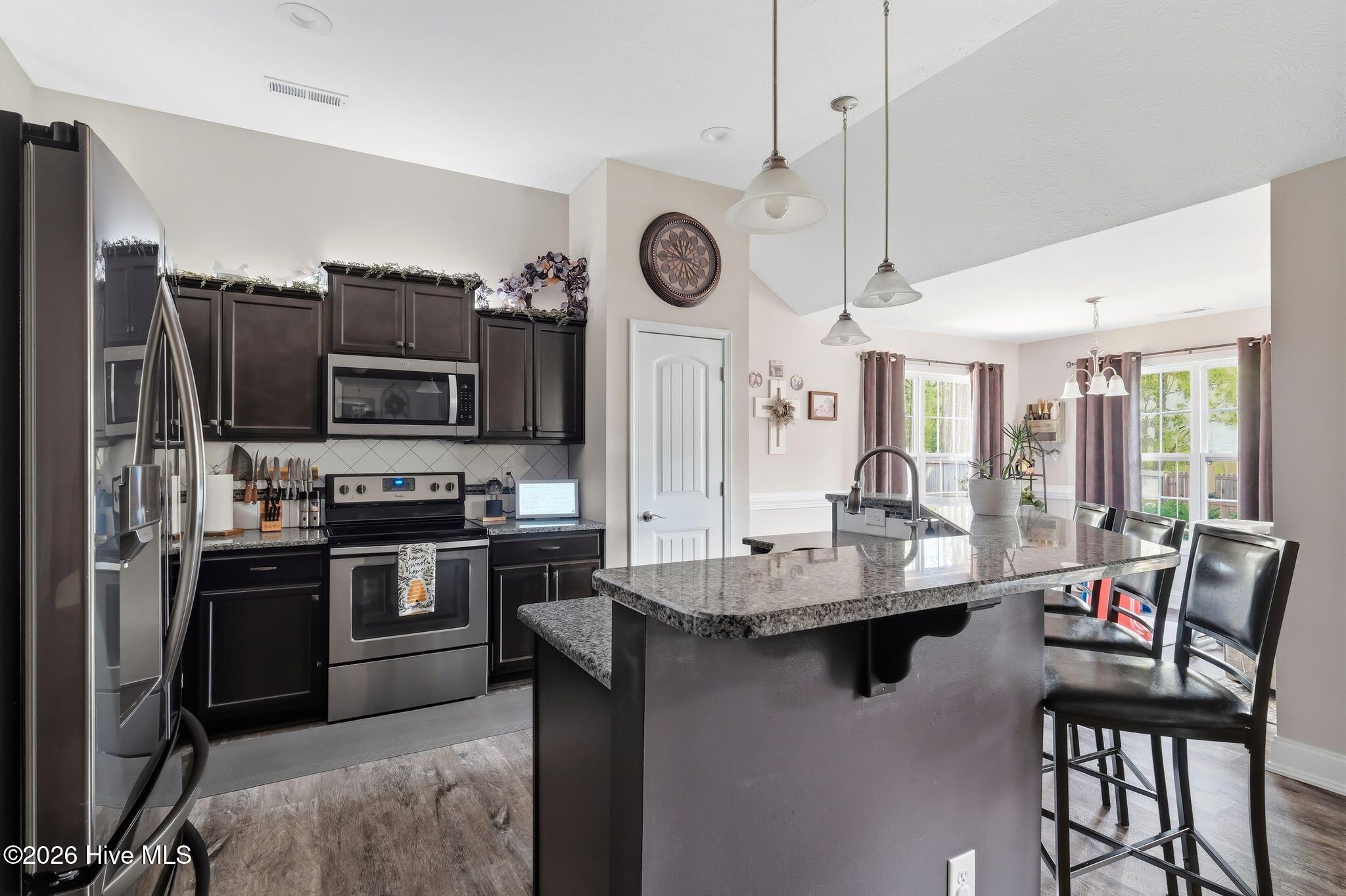 60 Sawmill Road W