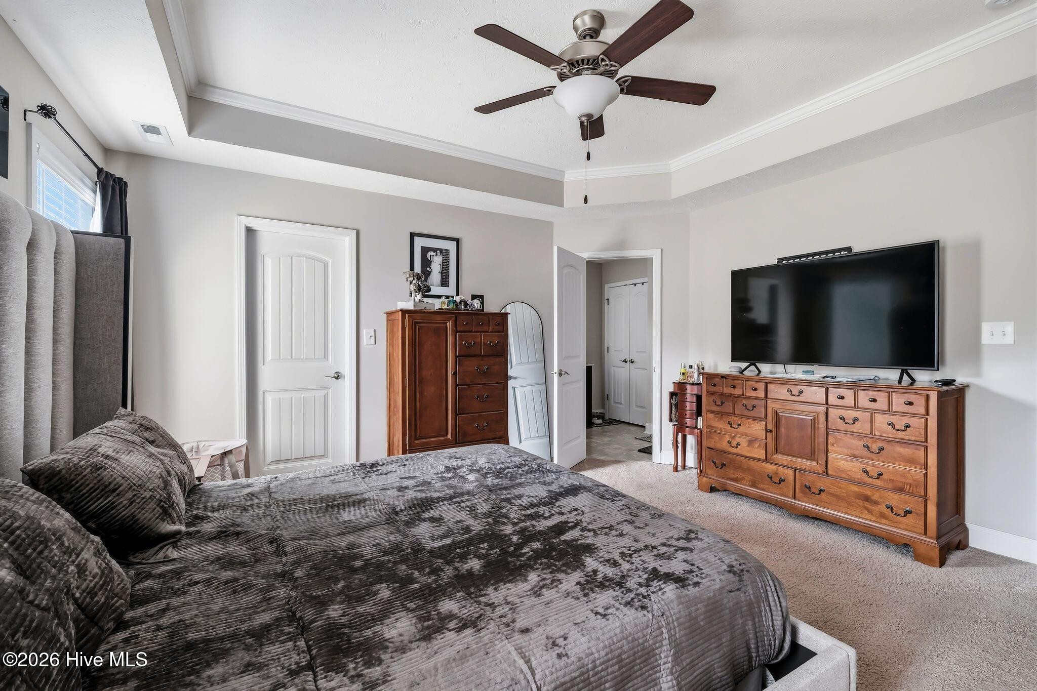 60 Sawmill Road W