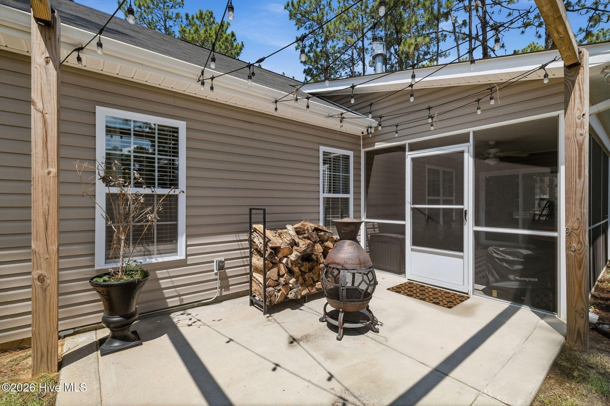 60 Sawmill Road W