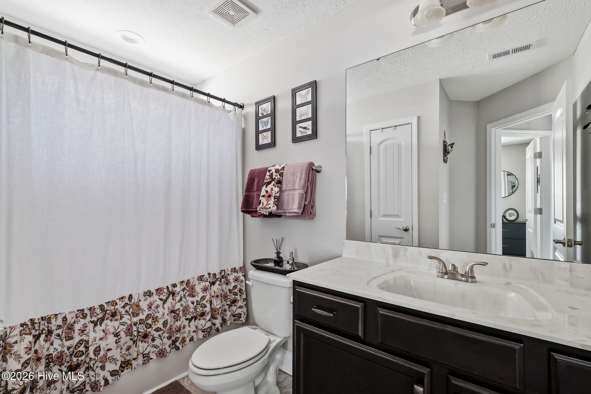 60 Sawmill Road W