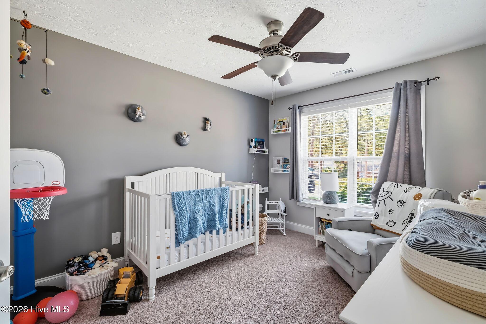 60 Sawmill Road W