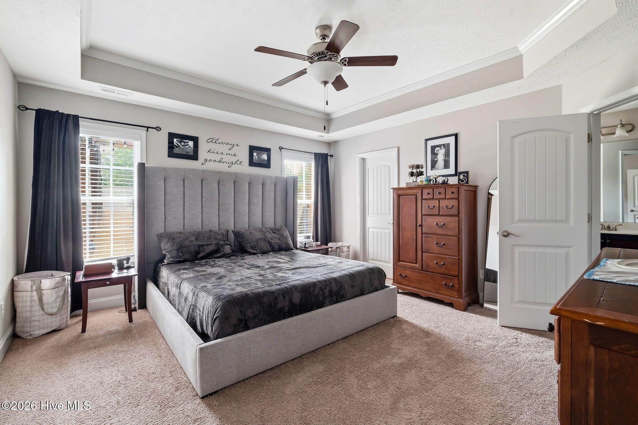60 Sawmill Road W