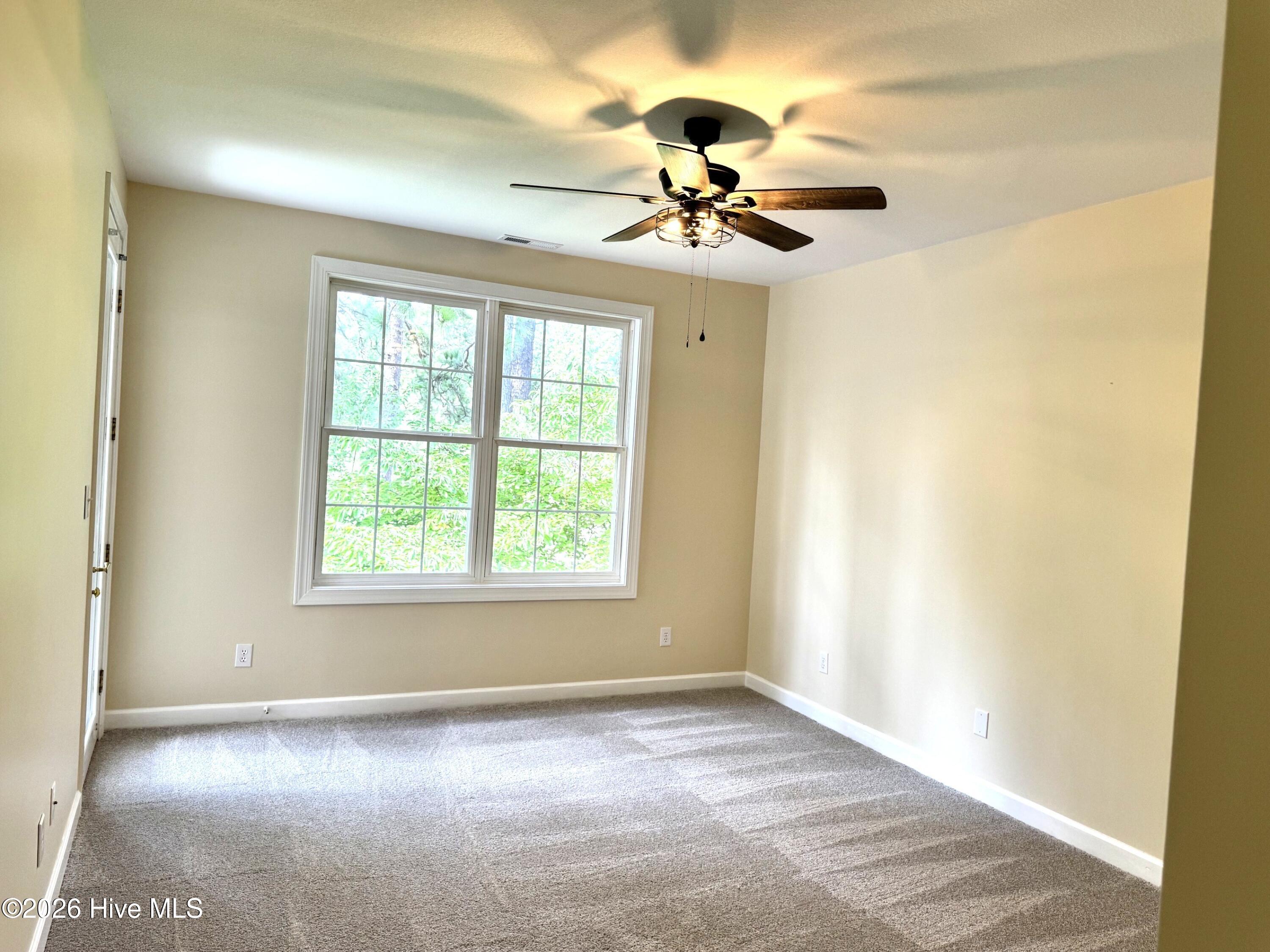 1121 Sandmoore Drive