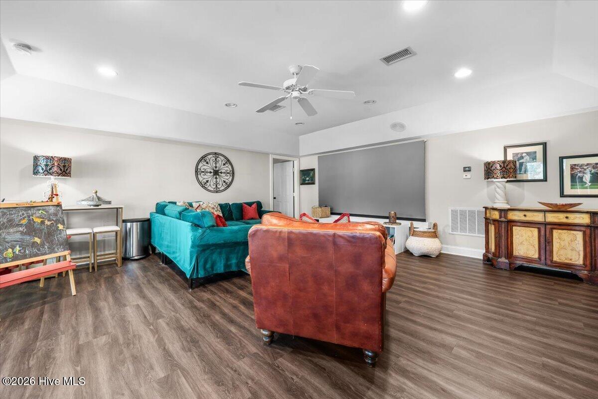 233 National Drive