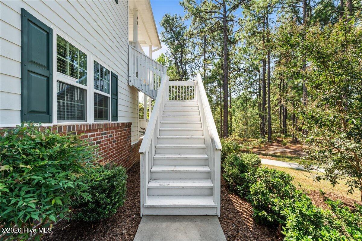 60 - 76 N Knoll Road 74