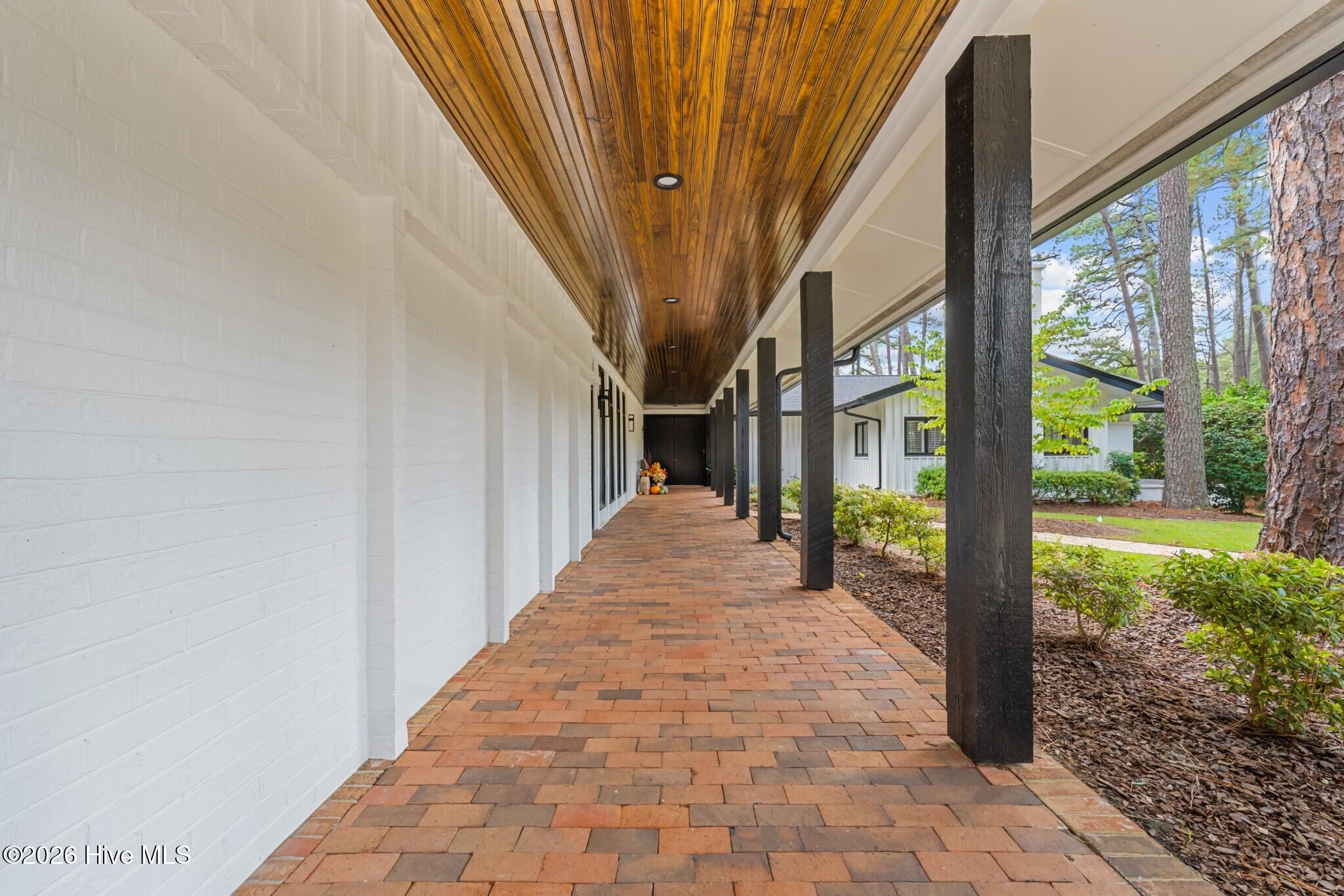 177 Cross Country Lane