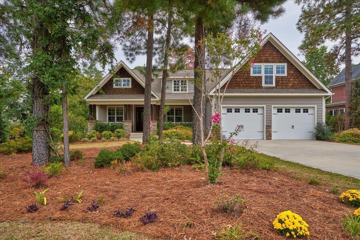 8 Vayland Court