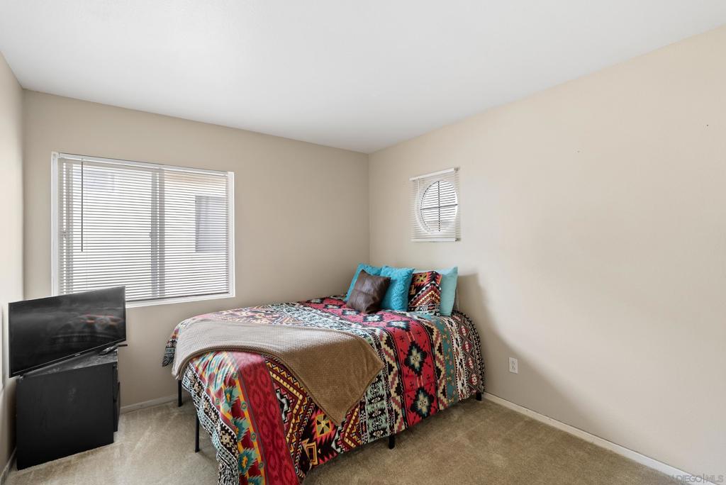5562 Vista San Simeon