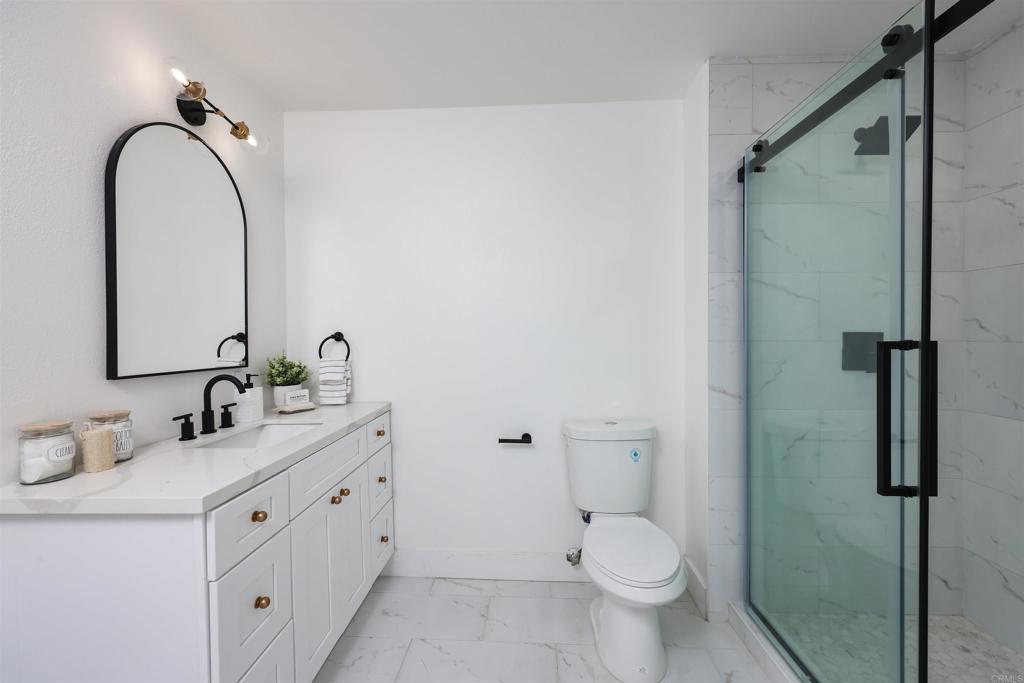 3476 Rosa Linda Street