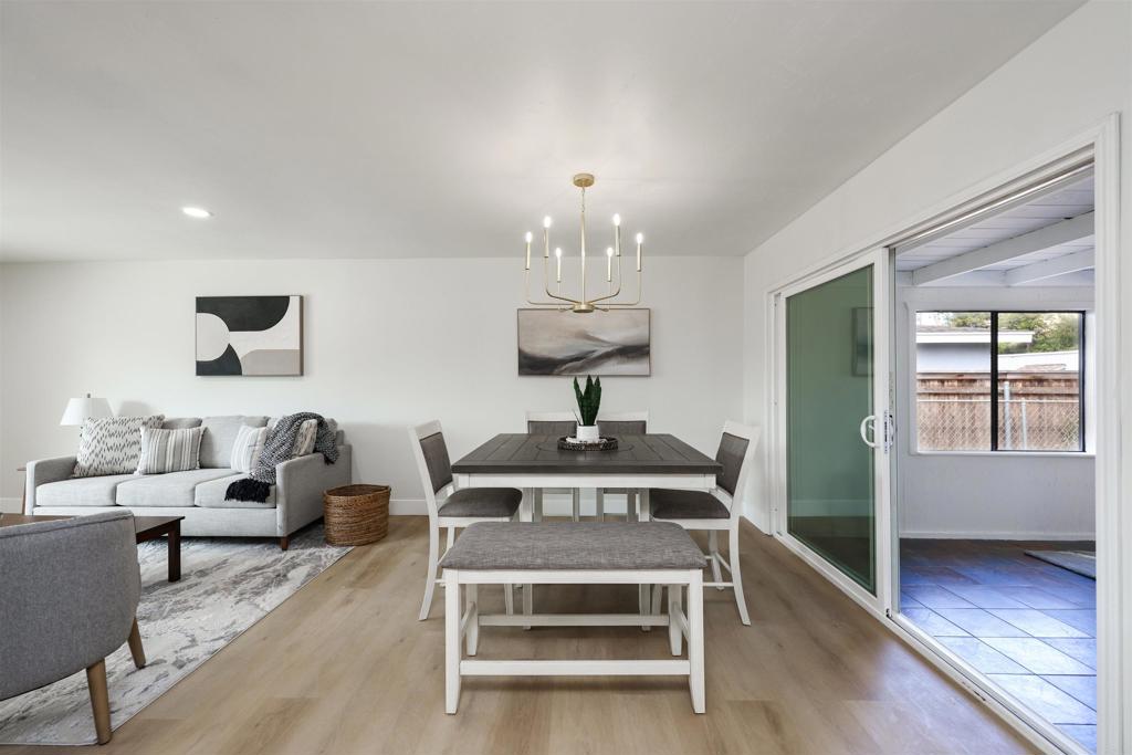 3476 Rosa Linda Street