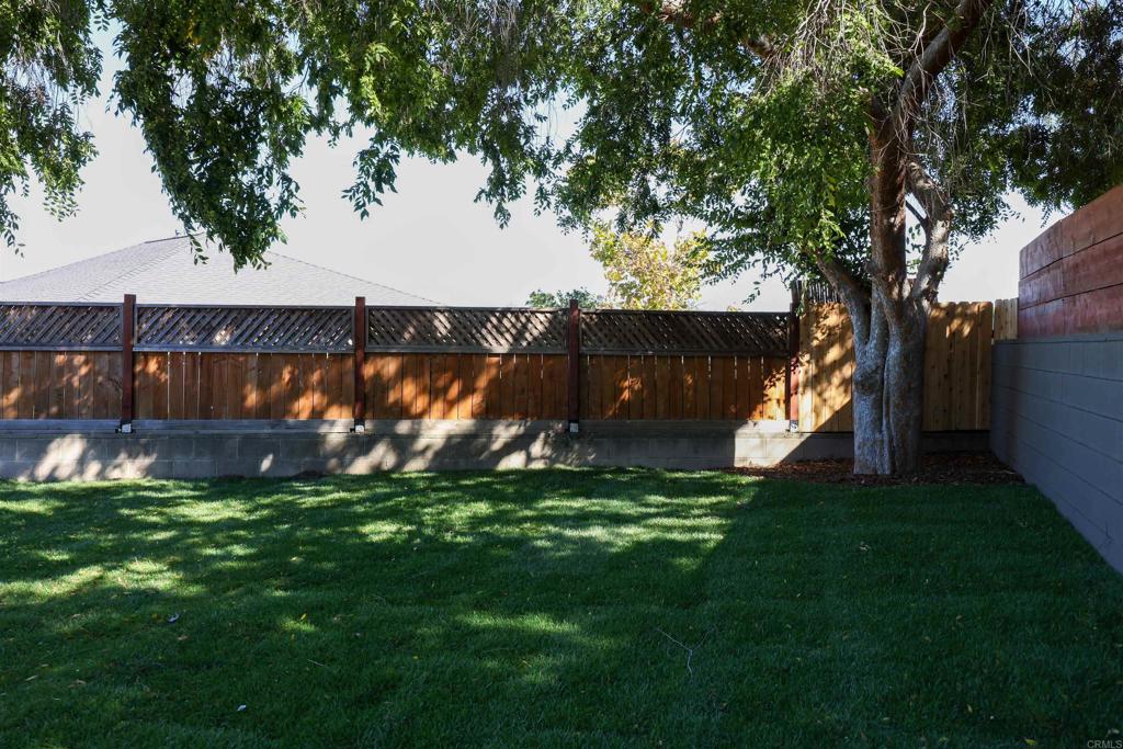 5685 Santa Margarita Street