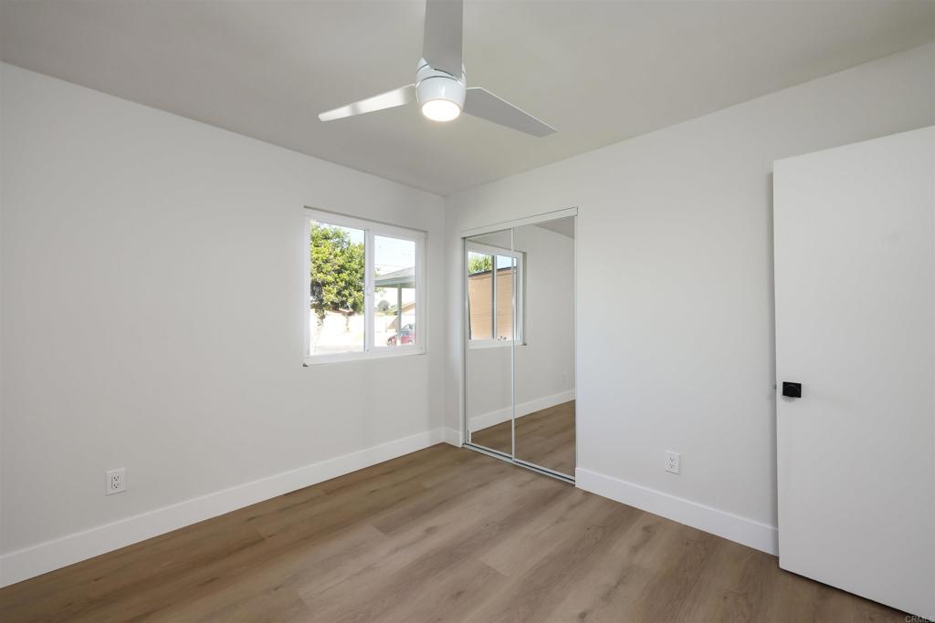 5685 Santa Margarita Street