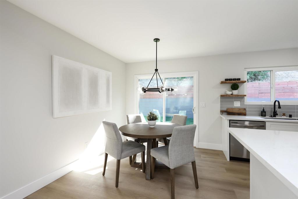 5685 Santa Margarita Street