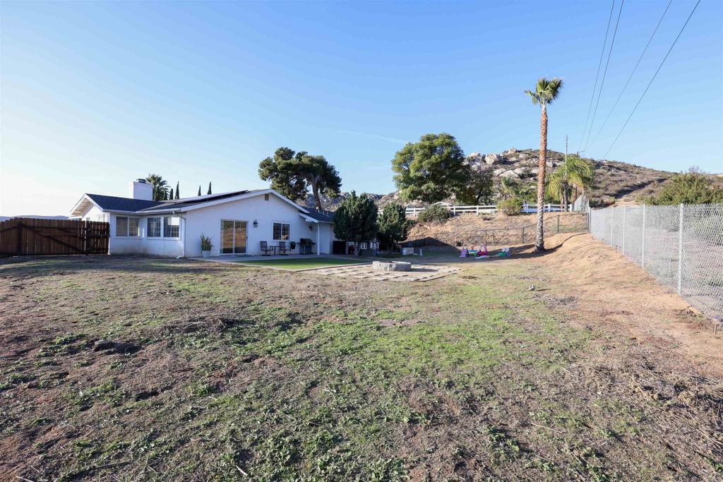 10381 Mountain View Lane