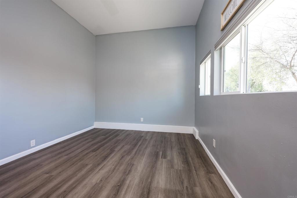 9715 Emerald Hill Lane