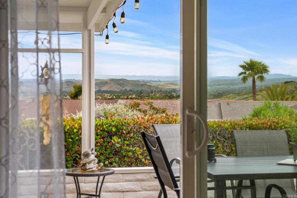 3660 Vista Campana N 30