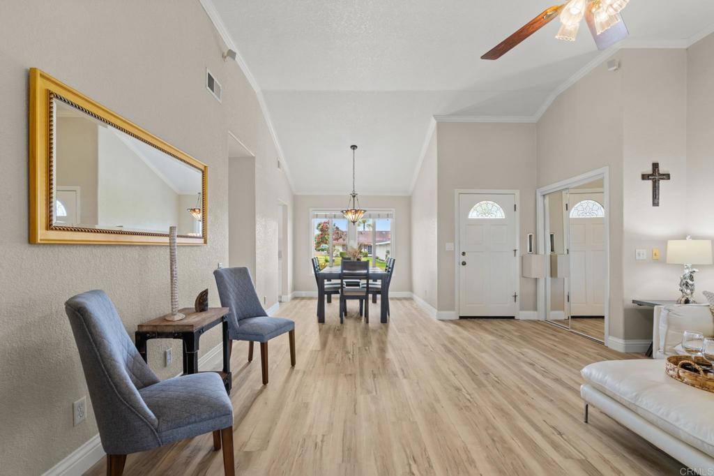 3660 Vista Campana N 30