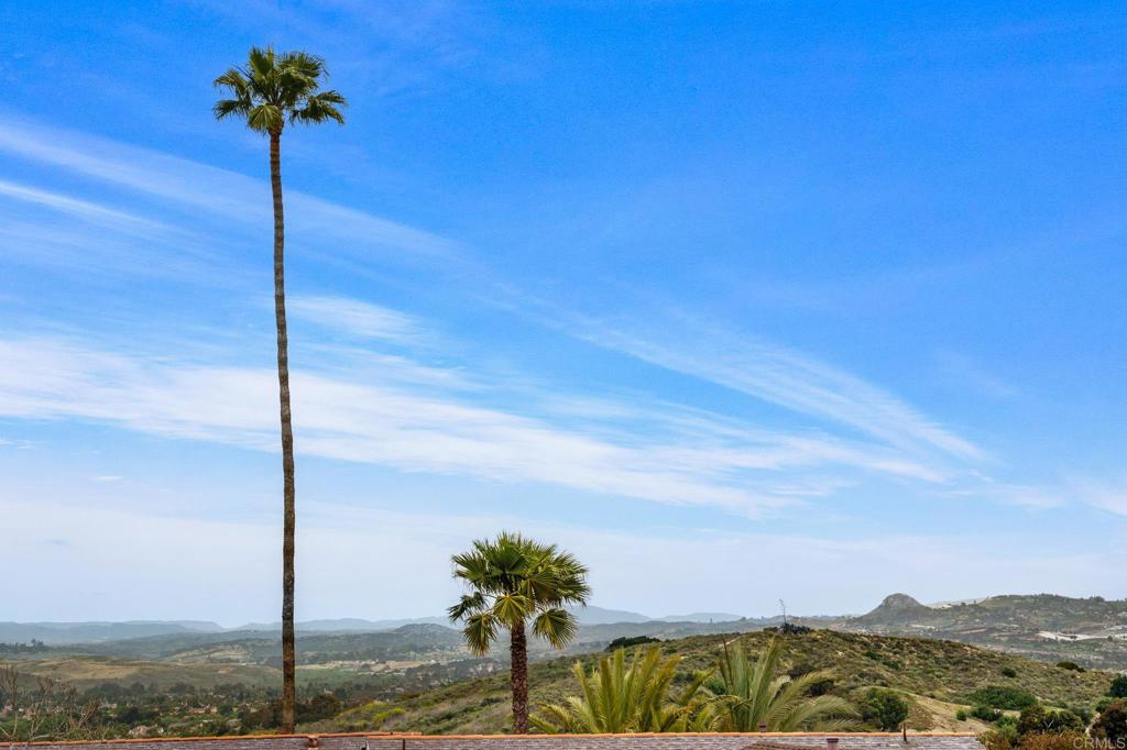 3660 Vista Campana N 30