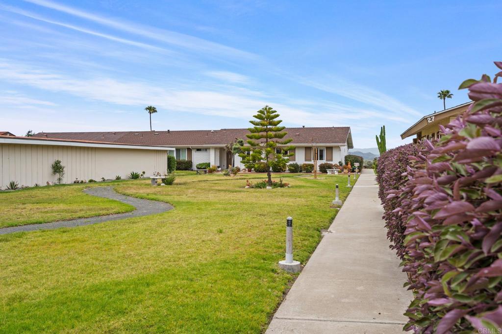 3660 Vista Campana N 30