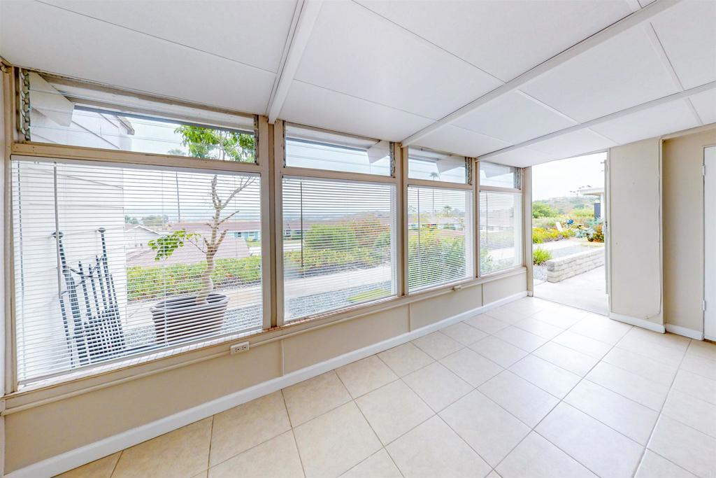 3660 Vista Campana N 33