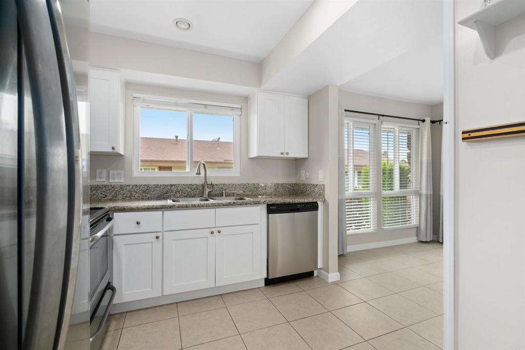 3660 Vista Campana N 33