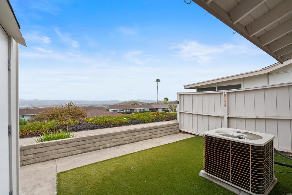 3660 Vista Campana N 33