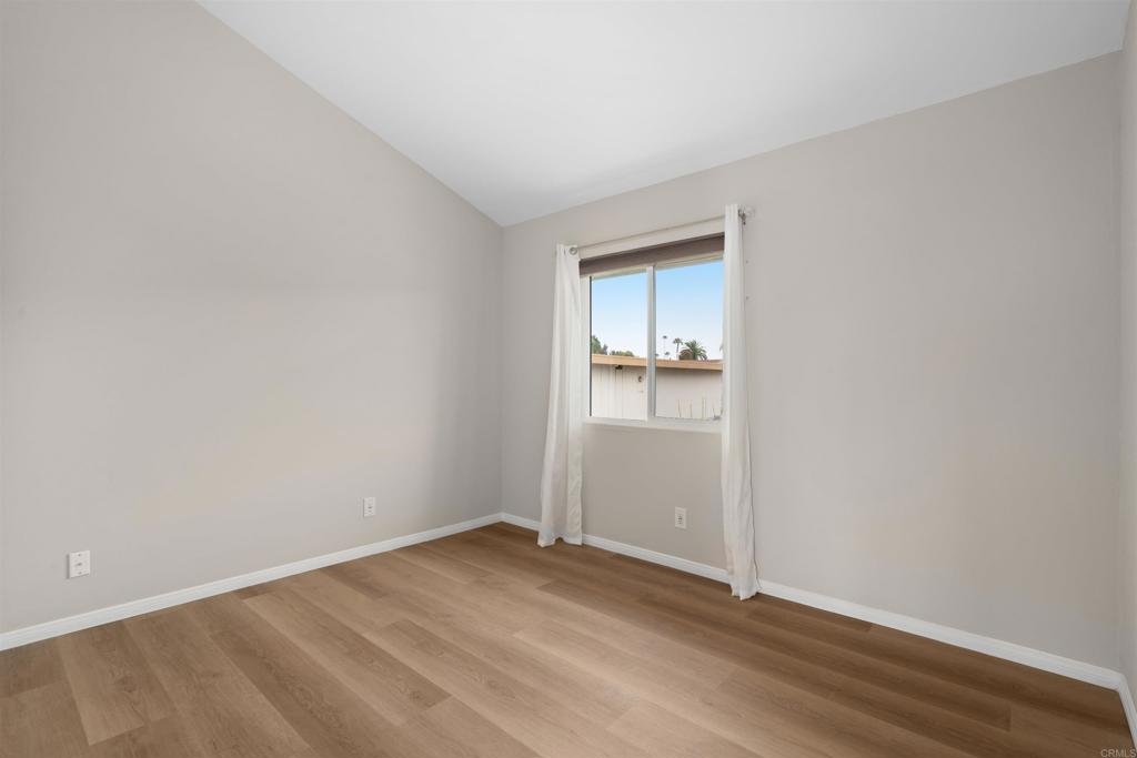 3660 Vista Campana N 33