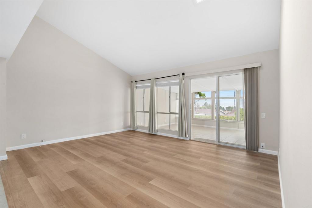 3660 Vista Campana N 33