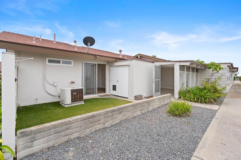 3660 Vista Campana N 33