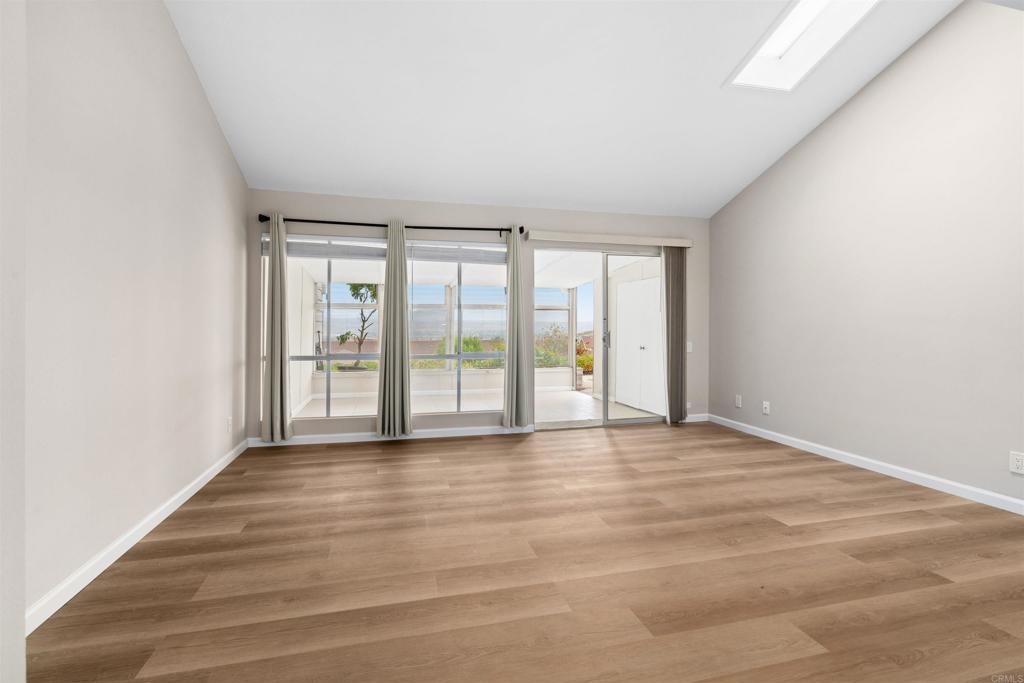 3660 Vista Campana N 33