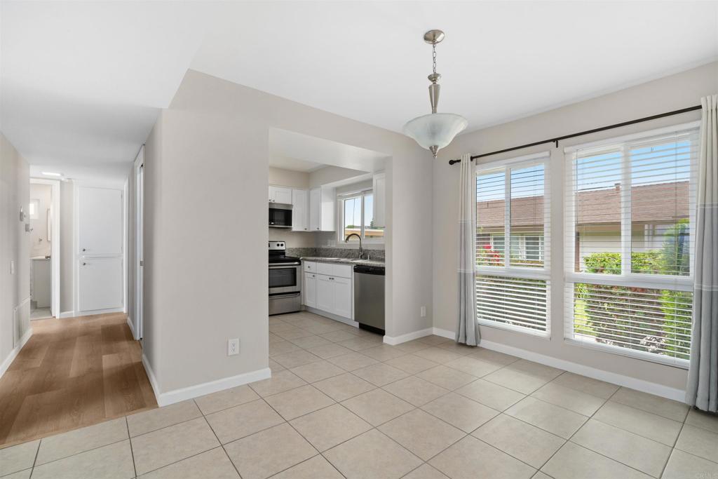 3660 Vista Campana N 33