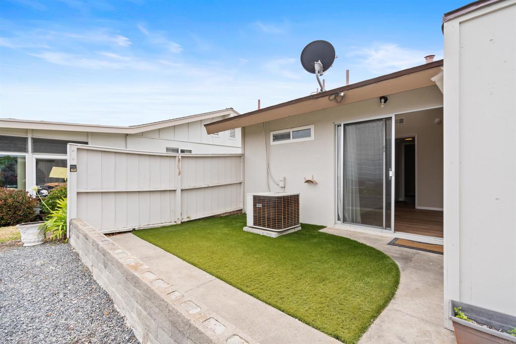 3660 Vista Campana N 33