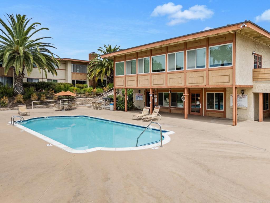 6880 Hyde Park Drive B